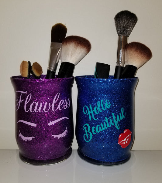 Make up brush/pen holder